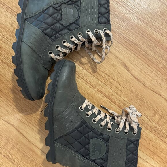 Sorel Womens Lexie Wedge Size 9.5 Green Slate Lace Up Wedge Bootie - Waterproof! - Picture 4 of 7